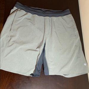 Lululemon shorts 9’
